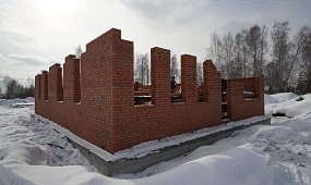 Активное строительство коттеджей в поселке “Скандинавия” 